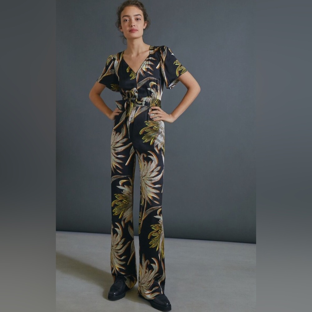 Lush by Anthropologie jumpsuit - Size M